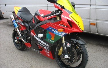 Suzuki GSXR660 K4 Yoshimura