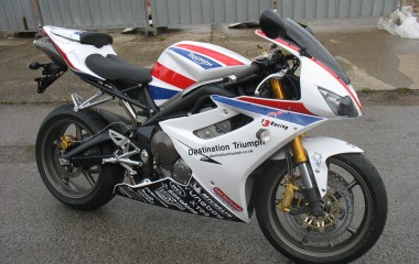 Triumph 675 T3 Racing