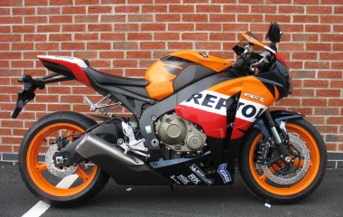 08 Repsol Fireblade