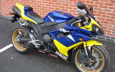 Yamaha R1 Toseland GP