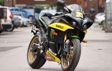 R1 Tec 3 Crutchlow