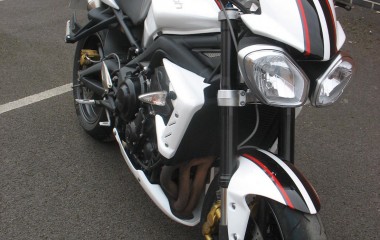 Triumph Street Triple White