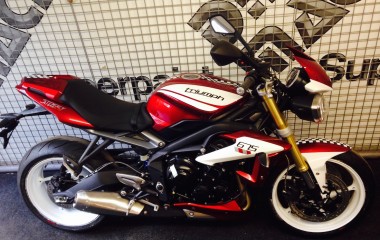 Triumph Street Triple Red Cheq