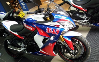 Suzuki GSX1000SF