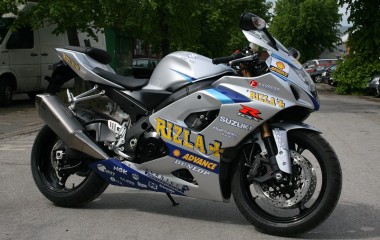 Suzuki GSXR1000 K5 Silver Rizla