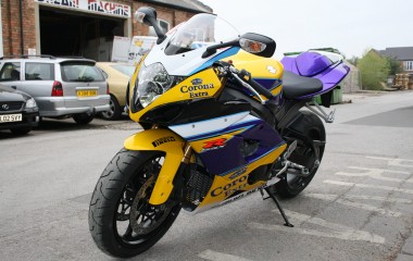 Suzuki GSXR1000 K6 Corona