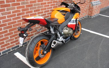 08 Repsol Fireblade