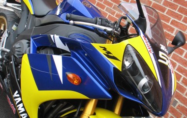 Yamaha R1 Toseland GP