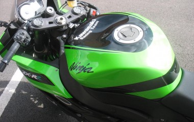 Kawasaki ZX6R