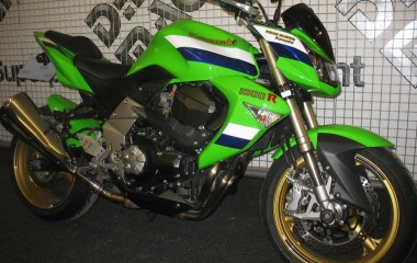 Kawaski Z1000 Lawson