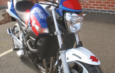 Suzuki GSR600 Alstare