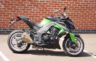 Kawasaki Z1000 