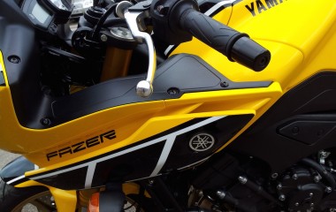 Kenny Roberts FZ8 Yamaha