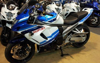 Suzuki GSXF1250 Retro