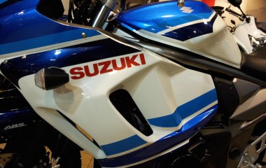 Suzuki GSXF1250 Retro