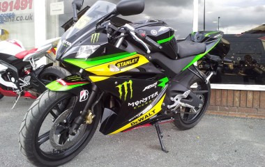 Yamaha R125 Tech3 Monster Crutchlow