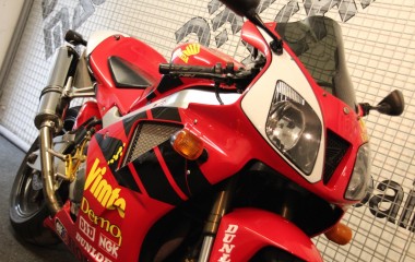 Honda VTR1000 SP1 Joey Dunlop Vimto