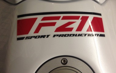 Yamaha FZ1 Red Speed Bloc