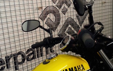 Yamaha XVS950 Kenny Roberts