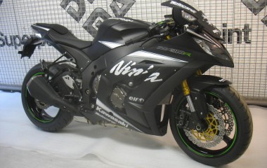 Kawasaki ZX10E Winter Testing