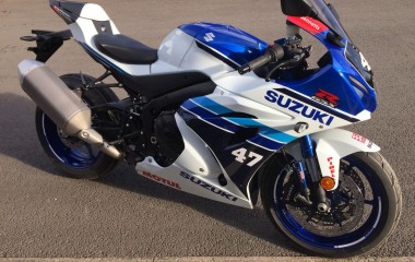 Suzuki GSXR1000 Cooper Assen blue white red racing 