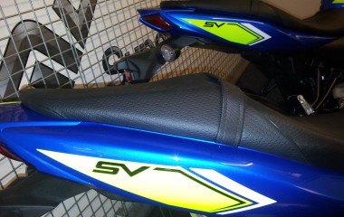 Suzuki Sv650 MotoGP blue yellow 