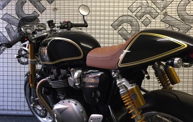 Triumph Thruxton R Black