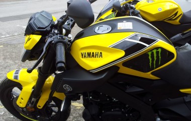 Yamaha MT-125 Yellow Monster Kenny Roberts MotoGp 