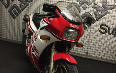 Yamaha RZV500R