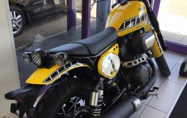 Yamaha SCR yellow black speed block Kenny Roberts 