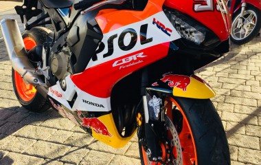 Honda CBR1000RR Repsol orange black white Marc marquez