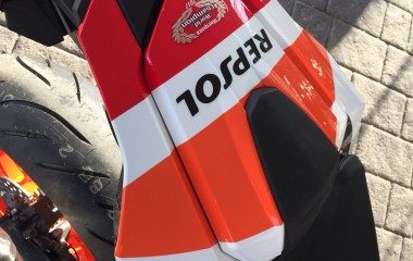 Honda CBR1000RR Repsol orange black white Marc marquez