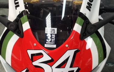 Suzuki GSXR1000 Lucky Strike 94 Kevin Schwantz red white classic Motogp 